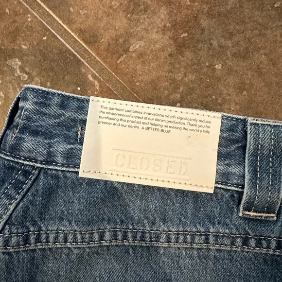 Closed Denim jeans size 28 new with tags